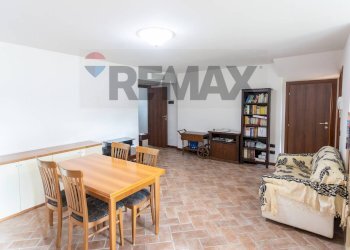 Sala da pranzo - Villa a Schiera Via Benigno Zaccagnini
 
166, Fidenza - foto 33