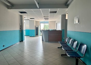 area attesa - Ufficio via Forzani
2, Villanova Mondovì - foto 9
