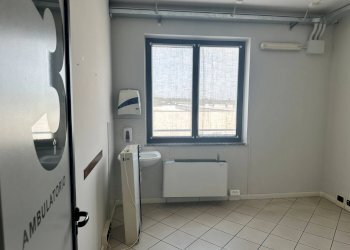 ambulatorio - Ufficio via Forzani
2, Villanova Mondovì - foto 20