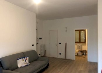 Foto 1 - Three-room apartment Via Roma
 
27, San Mauro Torinese - photo 1