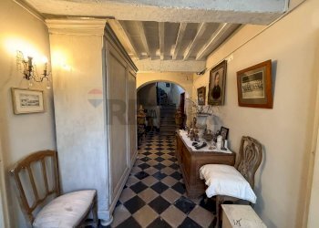 Hall / corridoio - Casa indipendente Coreglia Antelminelli - foto 7