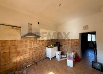 Cucina - Casa indipendente Coreglia Antelminelli - foto 42