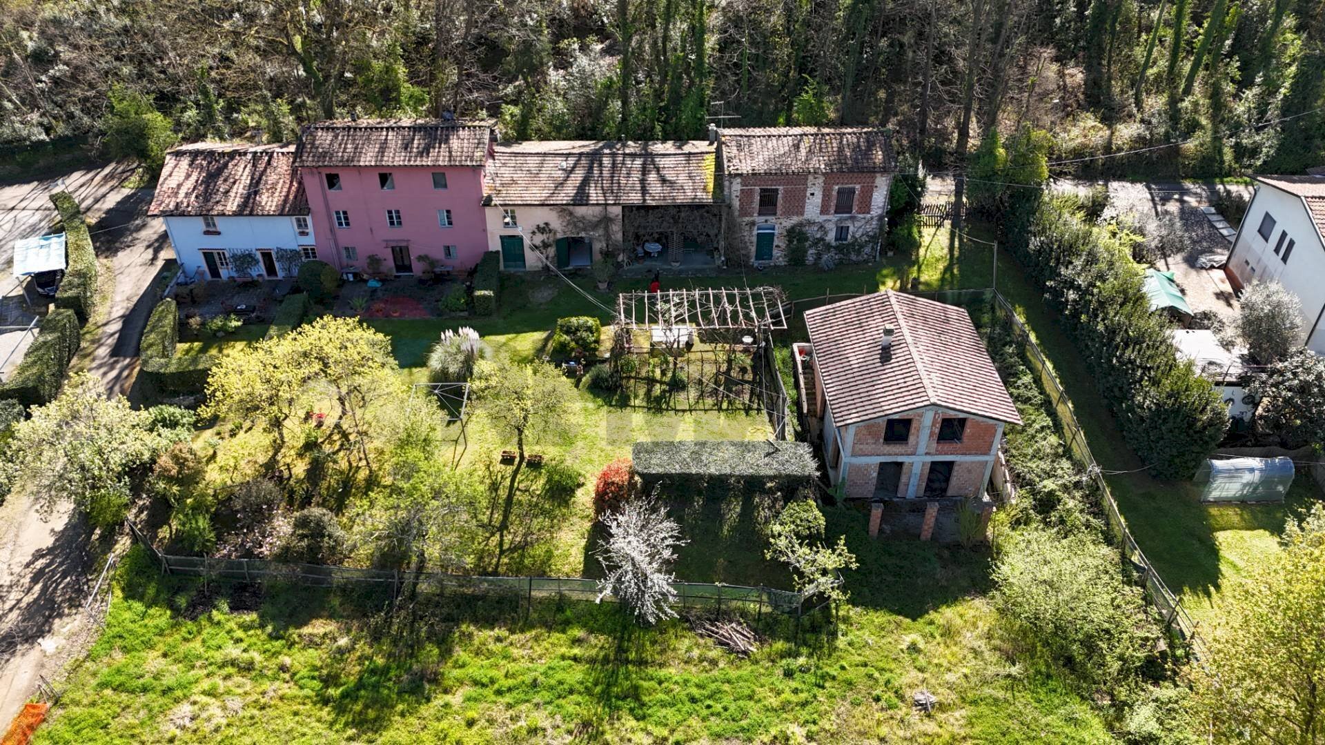 Casa all\'aperto - Rustic VIA DEL BORGO
 
1492, Lucca - photo 1