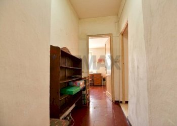 Hall / corridoio - Rustic VIA DEL BORGO
1492, Lucca - photo 26