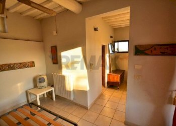 Camera / camera da letto - Rustic VIA DEL BORGO
1492, Lucca - photo 60
