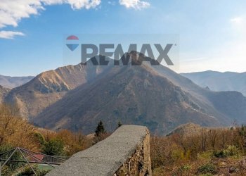 Vista delle montagne - Casa indipendente via piastrelle
 
25, Bagni di Lucca - foto 2