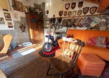Soggiorno - Casa indipendente via piastrelle
 
25, Bagni di Lucca - foto 12
