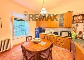 Cucina - Appartamento Borgo a Mozzano - foto 35