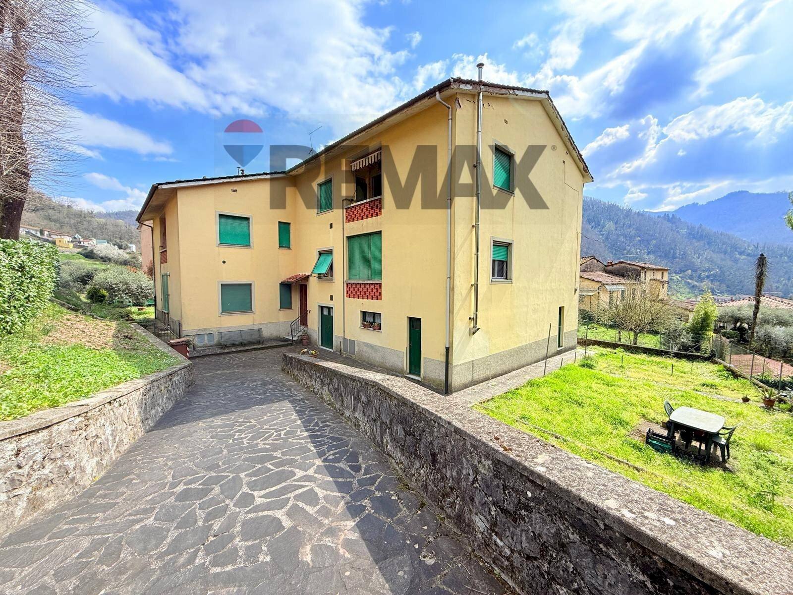 Edificio all\'aperto - Appartamento G. MARCONI
 
16, Bagni di Lucca - foto 1