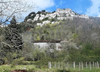 Vista delle montagne - Casa semi indipendente LOCALITA' CERRETO
 
78, Bagni di Lucca - foto 3