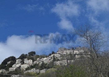 Vista delle montagne - Casa semi indipendente LOCALITA' CERRETO
 
78, Bagni di Lucca - foto 5