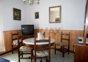Sala da pranzo - Casa semi indipendente LOCALITA' CERRETO
 
78, Bagni di Lucca - foto 6