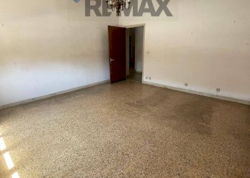 Stanza vuota - Appartamento Barga - foto 10
