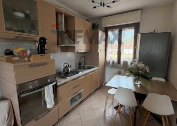 Cucina - Four-room apartment Via Divisione Alpina Cuneense Altopascio, Altopascio - photo 1