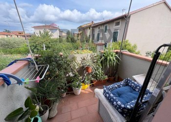 Balcone - Four-room apartment Via Divisione Alpina Cuneense Altopascio, Altopascio - photo 11