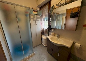 Bagno - Four-room apartment Via Divisione Alpina Cuneense Altopascio, Altopascio - photo 12