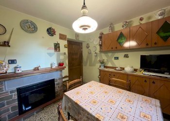 Cucina - Casa semi indipendente Coreglia Antelminelli - foto 9