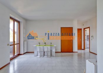 Foto 8 - Three-room apartment via della Fontana
 
19, Carnago - photo 8