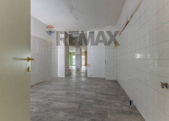 Hall / corridoio - Ufficio Via Giuseppe Mazzini
 
2E, Sassari - foto 19
