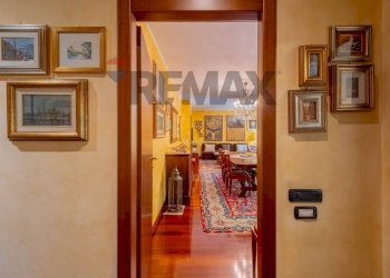 Ingresso / Sala - Quadrilocale Via Buonarroti
 
4, Busto Arsizio - foto 10