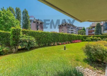 Giardino - Quadrilocale Via Buonarroti
 
4, Busto Arsizio - foto 42