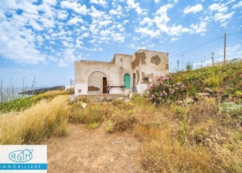 Foto 2 - Villa Contrada Kartibucale
 
snc, Pantelleria - foto 2