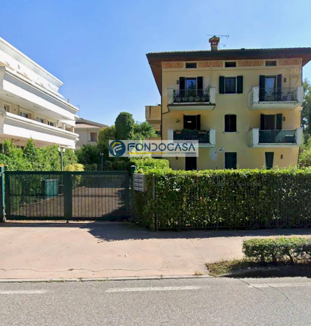 Foto 1 - Appartamento via agello
 
86, Desenzano del Garda - foto 1