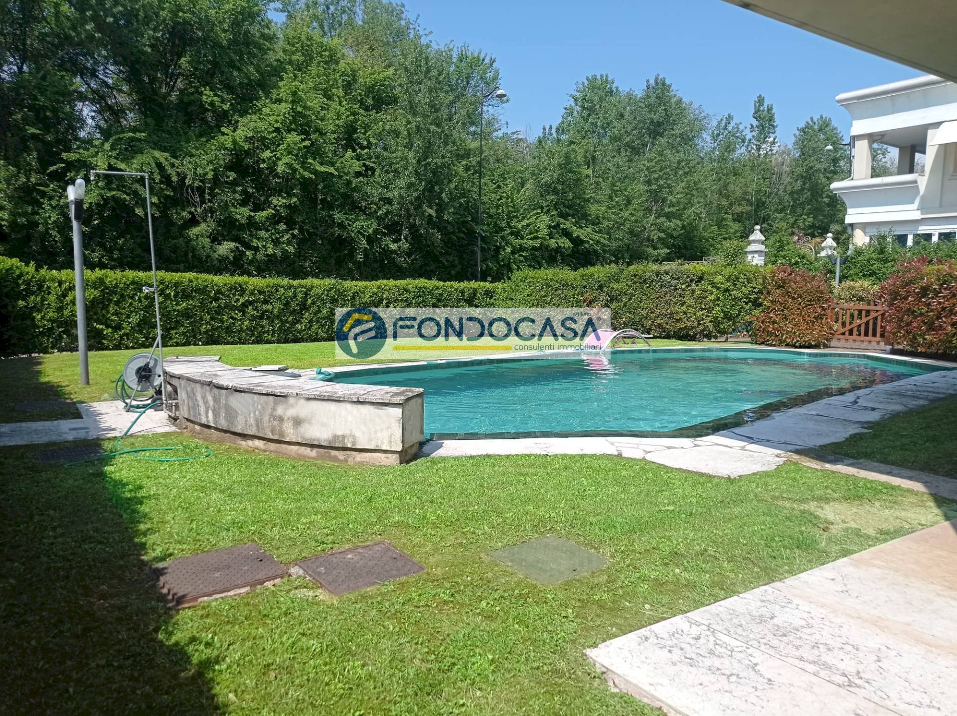 Foto 2 - Appartamento via agello
86, Desenzano del Garda - foto 2