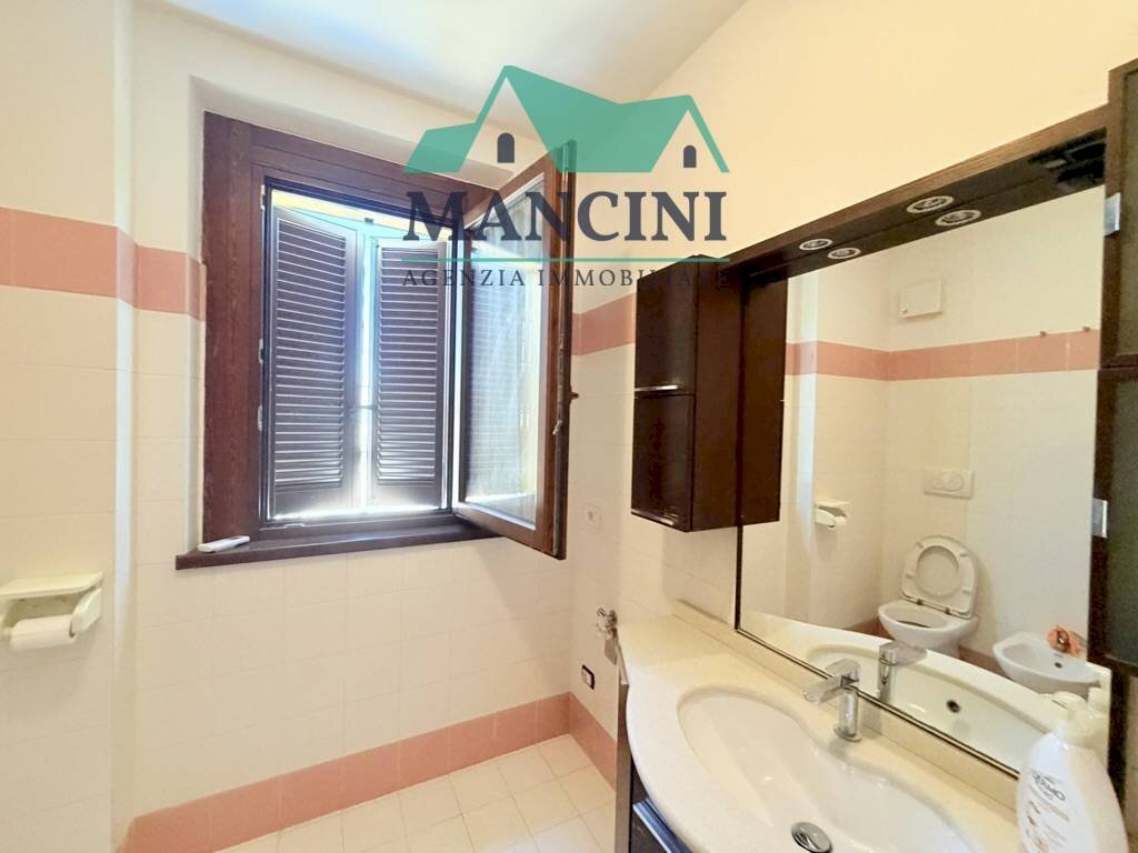 Foto 3 - Three-room apartment STRADA PROVINCIALE
9, Monte Roberto - photo 3