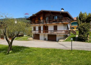 Casa all\'aperto - Quadrilocale VIA SPILLEK
46, Roana - foto 12