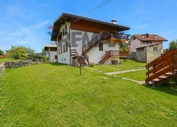 Casa all\'aperto - Quadrilocale VIA SPILLEK
46, Roana - foto 14