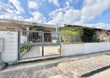 Foto 1 - Villa a Schiera viale dei Sultani
 
snc, Melendugno - foto 1