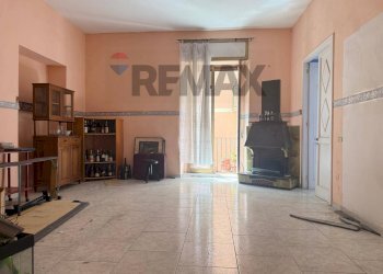 Soggiorno - Four-room apartment Via Belvedere
 
84, Napoli - photo 11