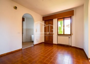 Foto 7 - Villa Strada Salionze
 
9, Monzambano - photo 7