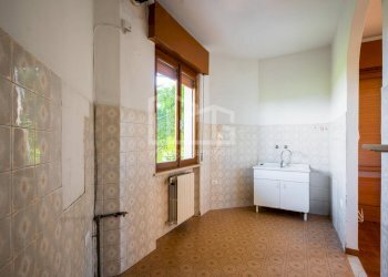 Foto 11 - Villa Strada Salionze
 
9, Monzambano - photo 11