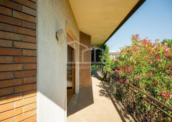 Foto 40 - Villa Strada Salionze
 
9, Monzambano - photo 40