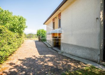 Foto 53 - Villa Strada Salionze
 
9, Monzambano - photo 53