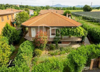 Foto 54 - Villa Strada Salionze
 
9, Monzambano - photo 54