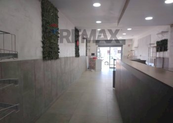 Ricezione / Lobby - Locale Commerciale VIA APPIA
 
150, Minturno - foto 11