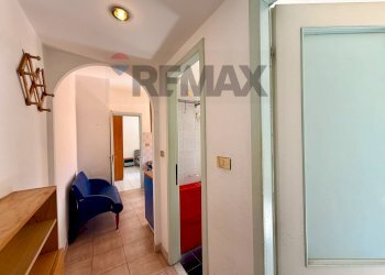 Hall / corridoio - Trilocale Roma - foto 2