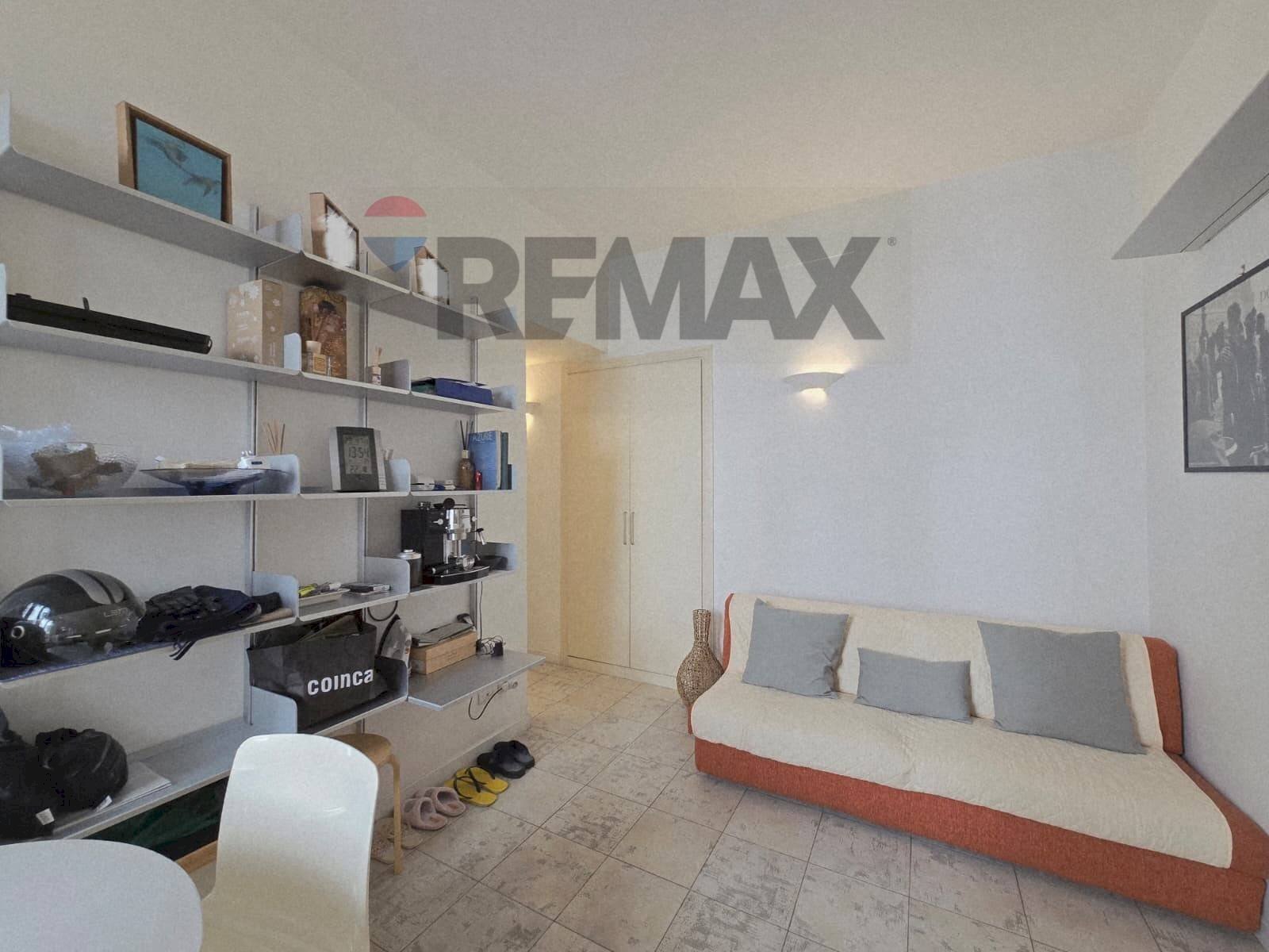Soggiorno - Two-room apartment via labicana, Roma - photo 3