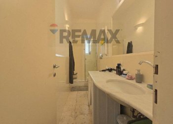 Bagno - Two-room apartment via labicana, Roma - photo 28