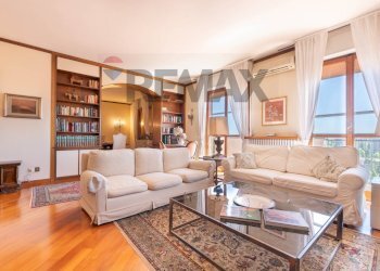 Soggiorno - Three-room apartment VIA DANTE
44, Brugherio - photo 3