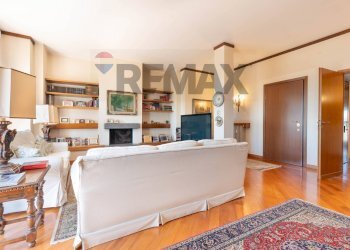 Soggiorno - Three-room apartment VIA DANTE
44, Brugherio - photo 5