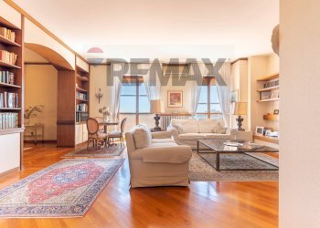 Soggiorno - Three-room apartment VIA DANTE
44, Brugherio - photo 7