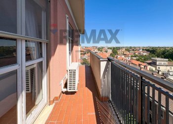 Balcone - Three-room apartment VIA DANTE
44, Brugherio - photo 10