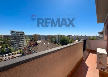 Balcone - Three-room apartment VIA DANTE
44, Brugherio - photo 11