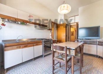 Cucina - Three-room apartment VIA DANTE
44, Brugherio - photo 18