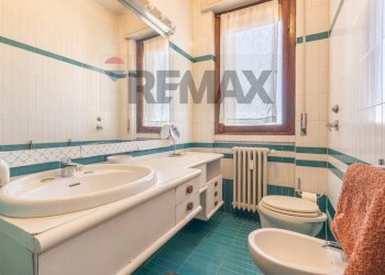 Bagno - Three-room apartment VIA DANTE
44, Brugherio - photo 35