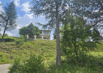 Foto 1 - Villa STRADA STATALE PICENTE
 
87/A, Montereale - photo 1